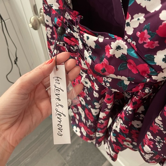 For love and lemons floral dress. Size S - Picture 2 of 5